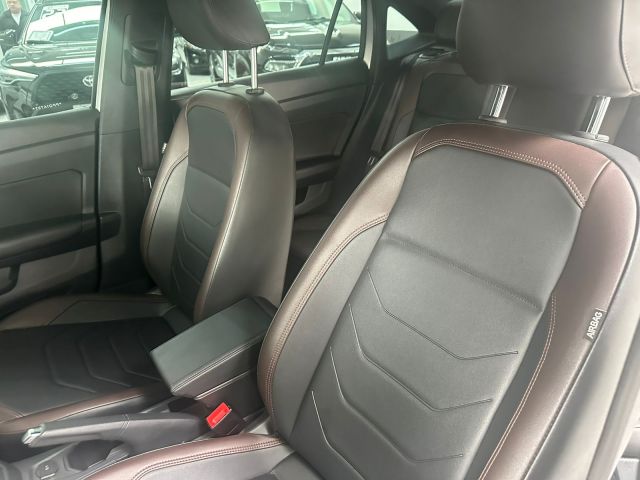 VIRTUS HIGHLINE 200 TSI - 2023/2023 - PRATA 18