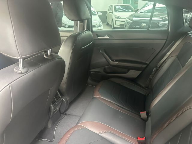 VIRTUS HIGHLINE 200 TSI - 2023/2023 - PRATA 16