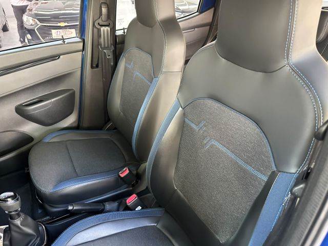 KWID INTENSE 1.0 - 2022/2023 - AZUL 18