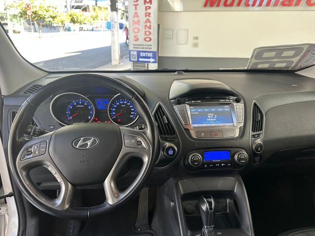 IX35 GLS 2.0 AUT - 2015/2016 - BRANCA 12