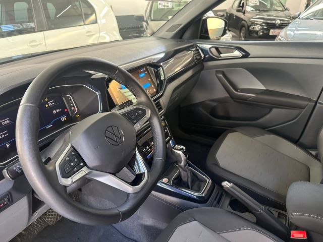 T-CROSS COMFORTLINE 200 TSI - 2024/2024 - PRETA 14