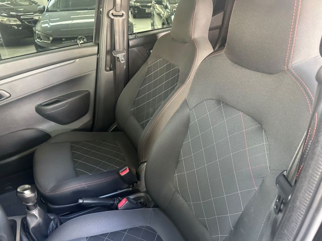 KWID ZEN 1.0 - 2022/2023 - PRETA 16