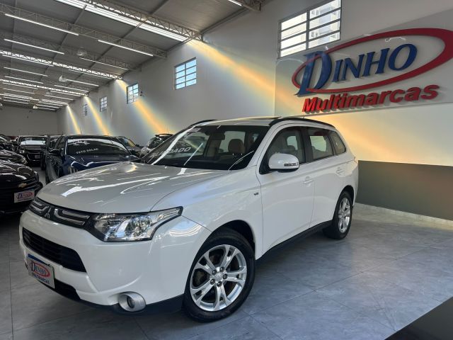 OUTLANDER GT 3.0 V6 - 2013/2014 - BRANCA 0