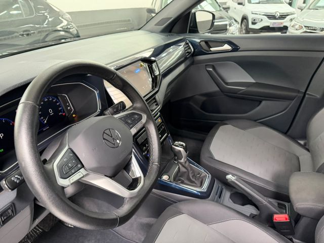 T-CROSS COMFORTLINE 200 TSI - 2024/2024 - CINZA 14