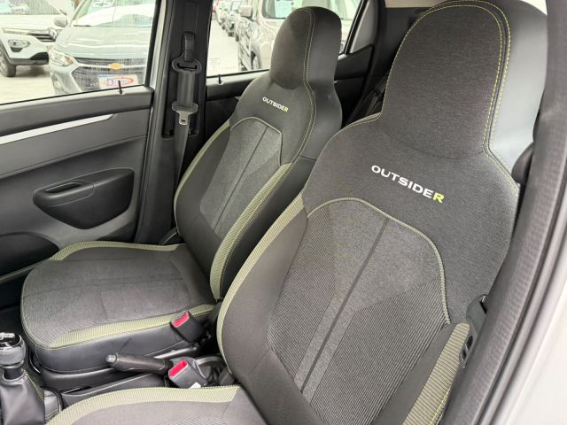 KWID OUTSIDER 1.0 - 2023/2024 - PRATA 18
