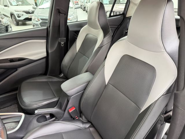 ONIX PLUS PREMIER 2 1.0 AUT - 2025/2025 - CINZA 16