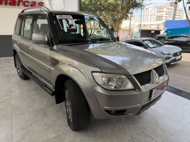 PAJERO TR4 2.0 AUT 4X2 - 2013/2013 - PRATA 8