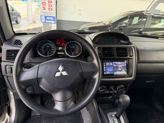 PAJERO TR4 2.0 AUT 4X2 - 2013/2013 - PRATA 12