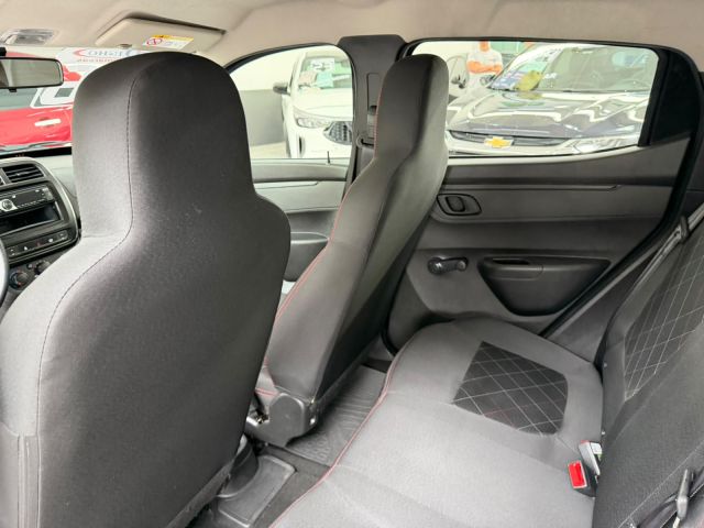 KWID ZEN 1.0 - 2025/2026 - PRETA 18