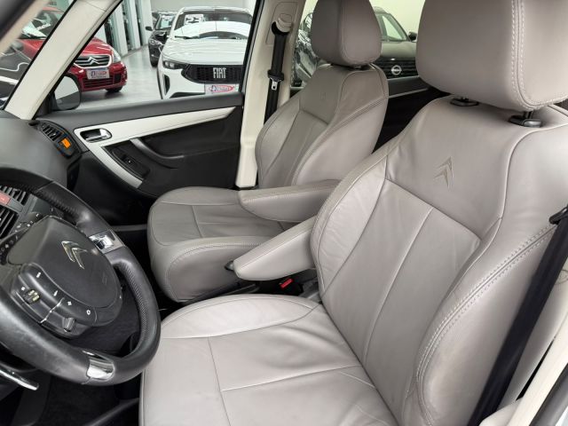 C4 PICASSO GLX 2.0 AUT - 2011/2012 - PRATA 18