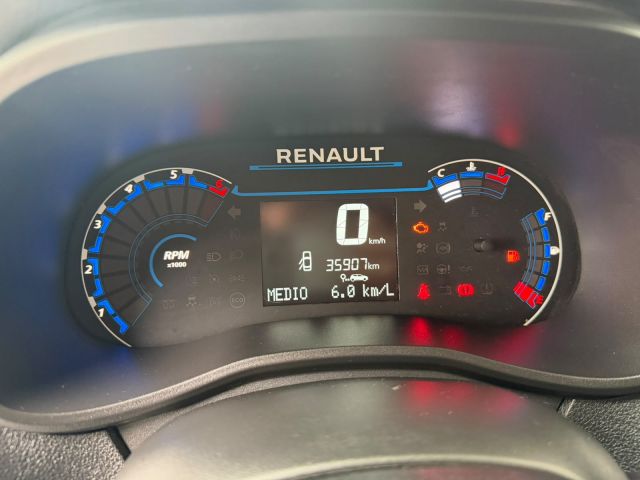KWID ZEN 1.0 - 2023/2024 - PRATA 18