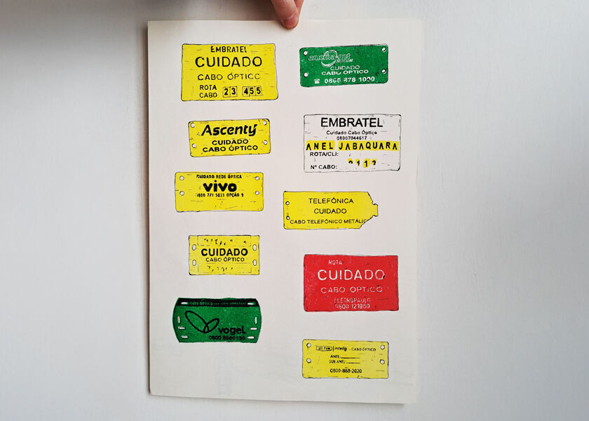 GRAVURA RISO PLAQUINHAS CUIDADOS ÓTICOS