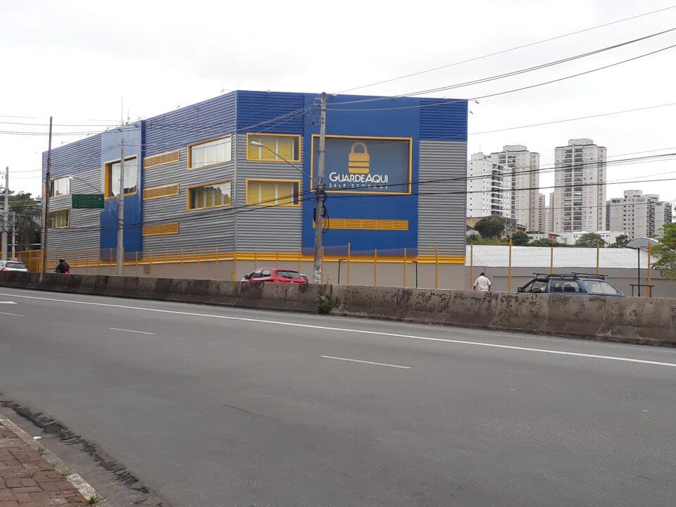Fotografia da fachada do GuardeAqui Unidade Morumbi