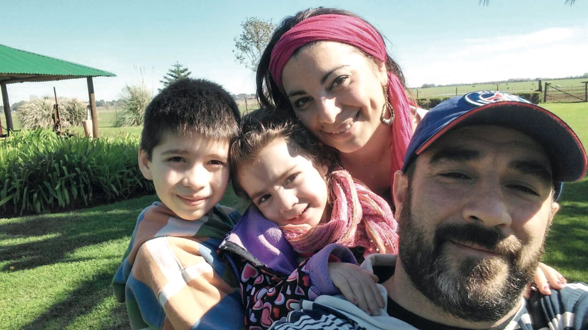 #PARA TI - VICTORIA VICENTE - news - CON LOS PADRES - 20171110