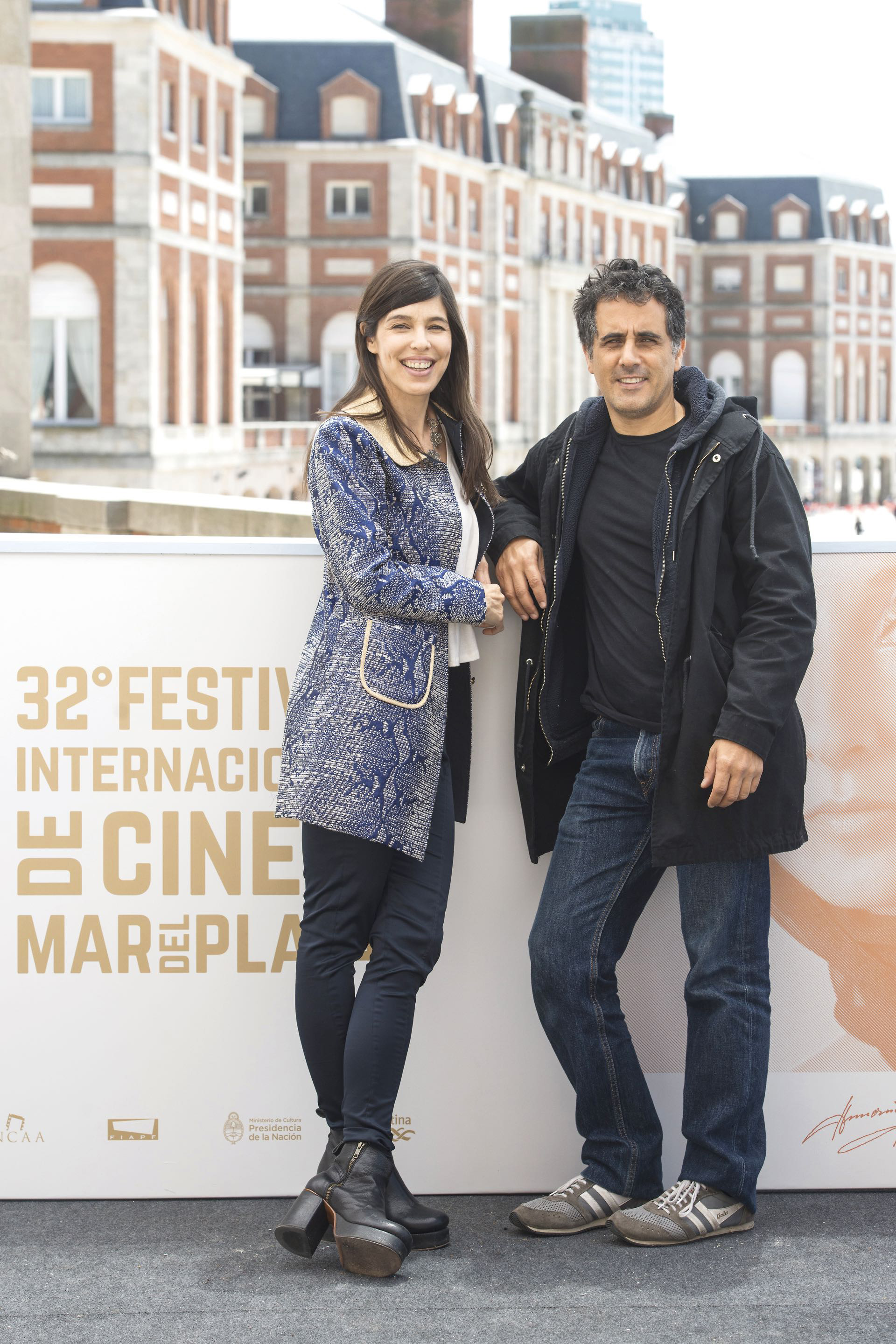 Valentina Bassi y su marido Ulises Rosell, director de Al desierto, película en la que trabajan juntos. El film fue uno de los dos argentinos que compitieron en el Festival Internacional de Cine de Mar del Plata.