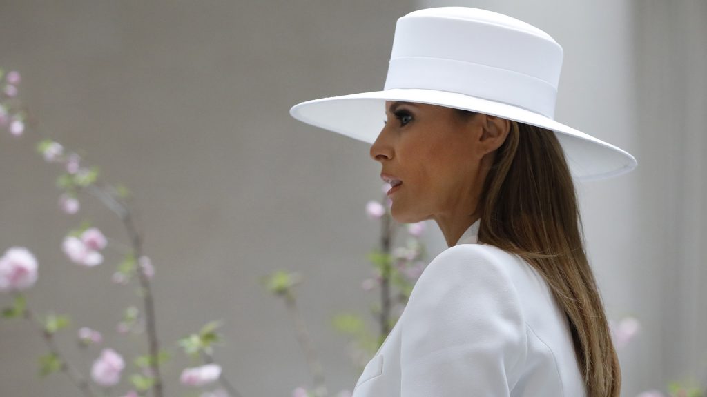 WASHINGTON, DC - April 24: First Lady Melania Trump tours the National Gallery of Art on April 24, 2018 in Washington, DC. President Donald Trump is hosting French President Emmanuel Macron for the first state visit of his presidency. Aaron P. Bernstein/Getty Images/AFP