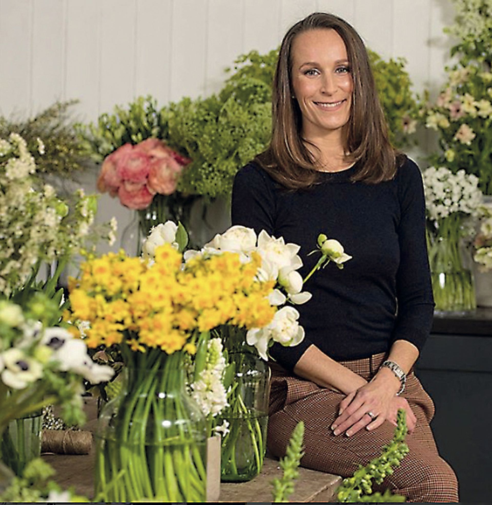xArreglos florales. La florista Phillippa Craddock recurrirá a ramas de haya y abedul y a rosas blancas, peonías (las favoritas de la novia) y dedaleras.