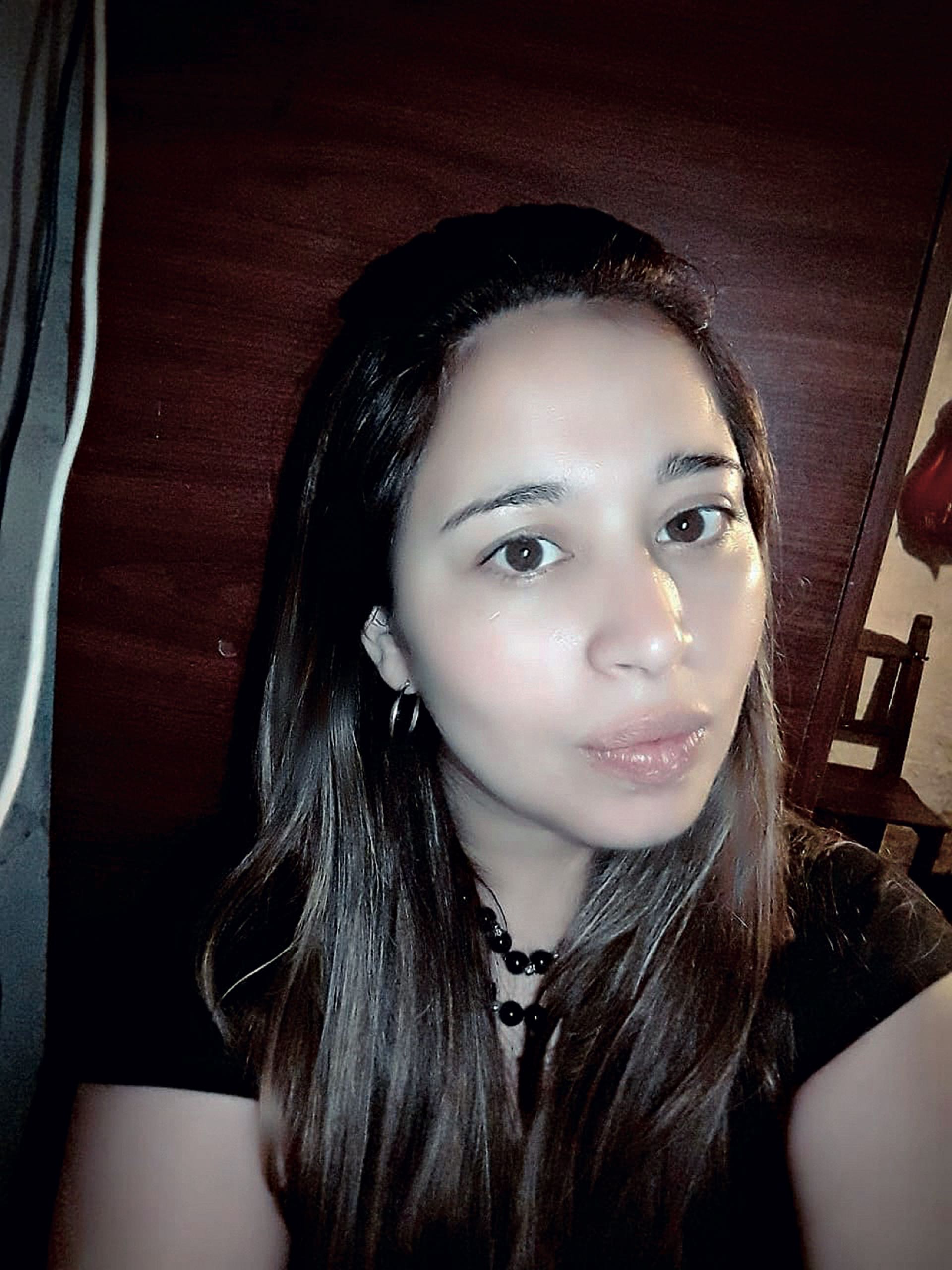 “Cuando surgió la complicación en la primera operación, Donati tendría que haberla derivado de inmediato a terapia intensiva", dice Alejandra, hermana de Romina.
