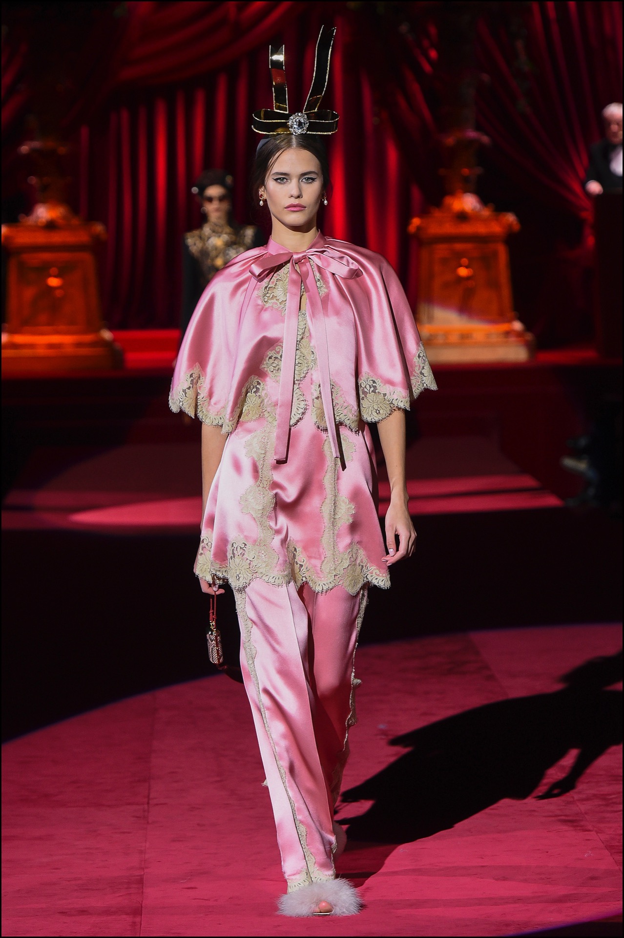 DÈfilÈ de mode Dolce & Gabbana lors de la fashion week automne/Hiver 2019/2020 ‡ Milan, le 24 fÈvrier 2019 Dolce & Gabbana show at Milan Fashion Week Autumn/Winter 2019/20 on February 20, 2019 in Milan, Italy.