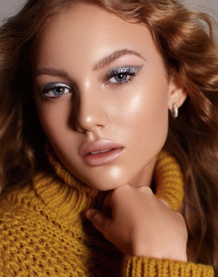 Uno de los make up realizados por Sara Hill posteado en su cuenta de Instagram.