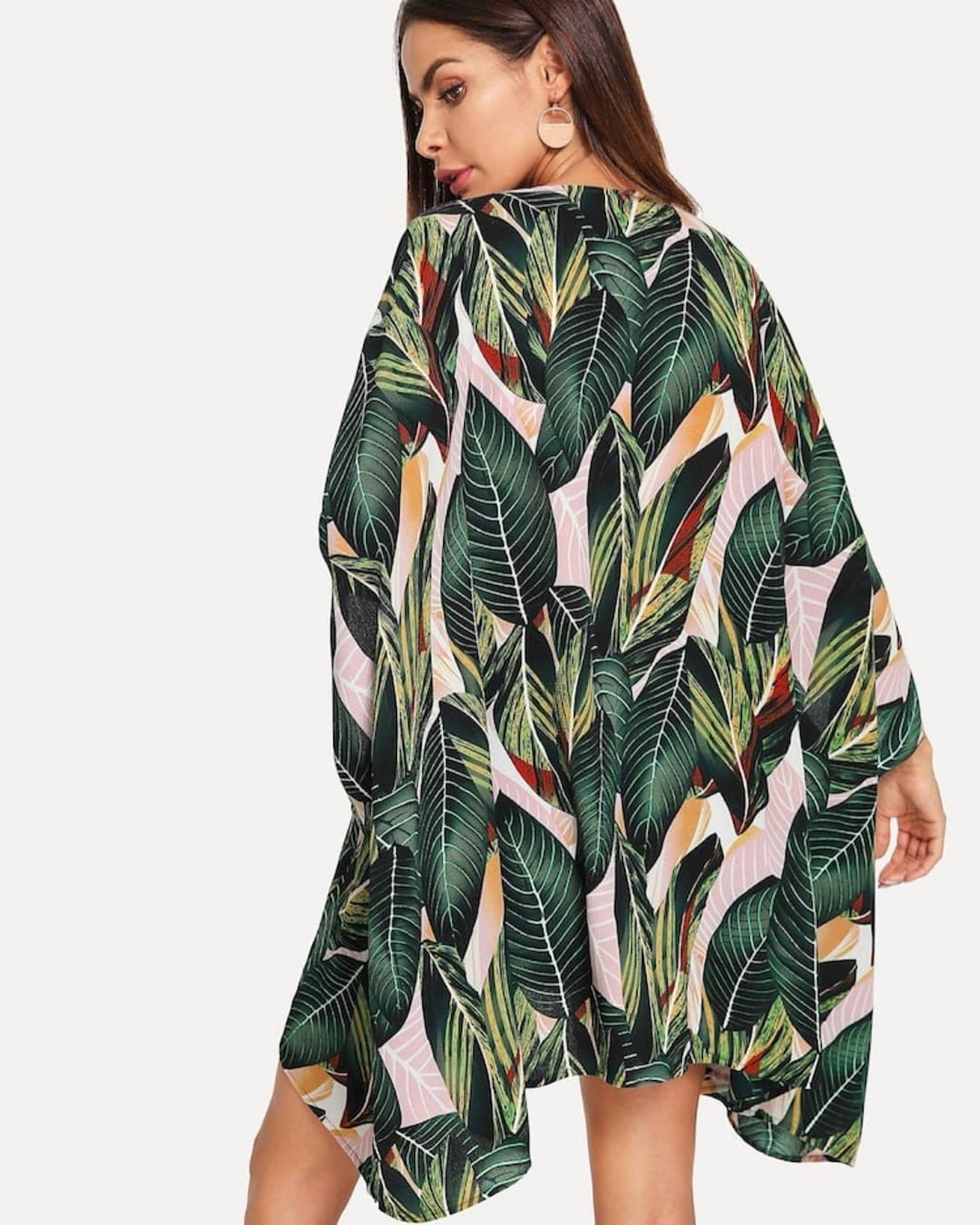 El kimono es un comodín para levantar cualquier look. Foto IG