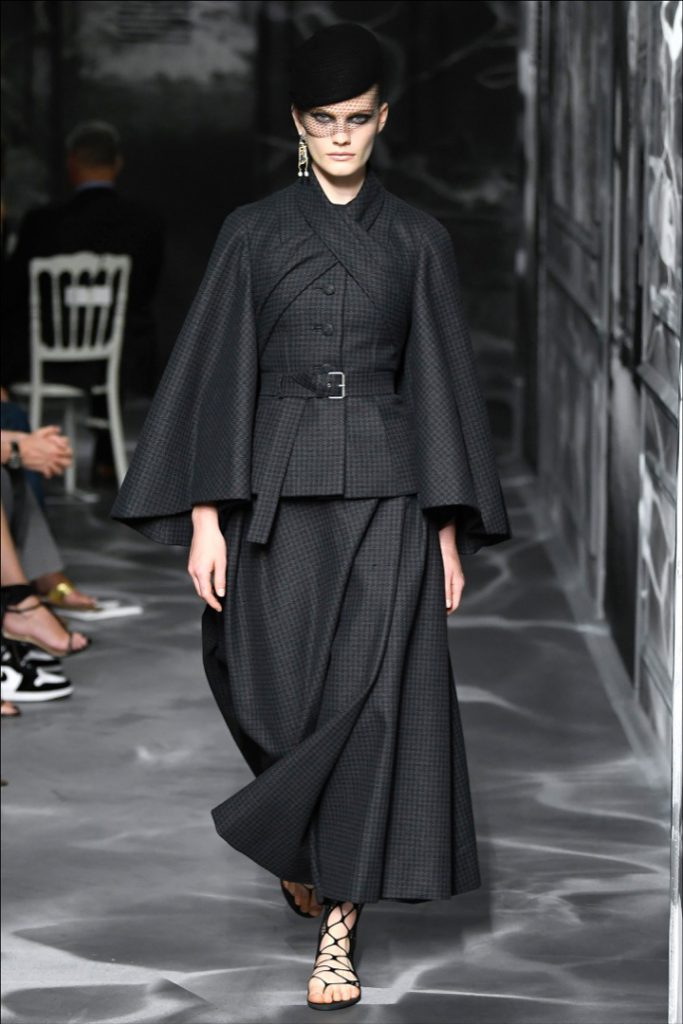 DIOR