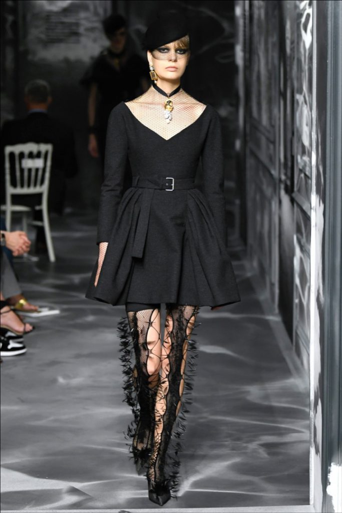 DIOR