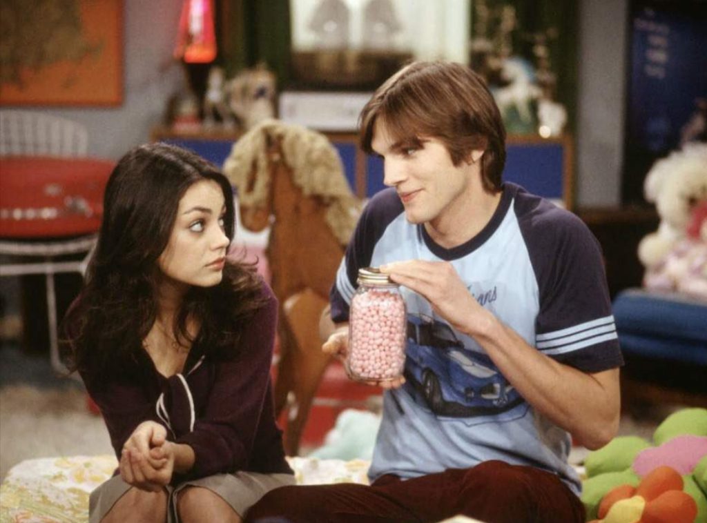 INSTAGRAM CANCION MILA KUNIS ASHTON KUTCHER PAREJA