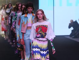 DESFILE BAF MILA KARTEI
