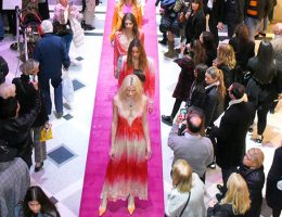 DESFILE KOSIUKO