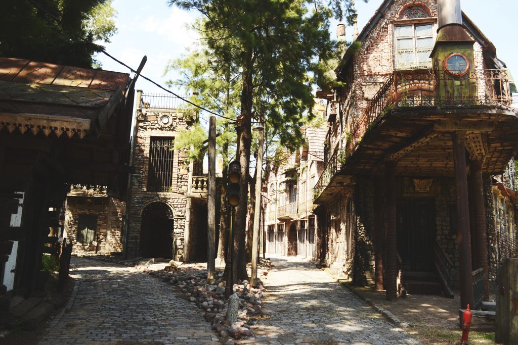 Campanopolis, una escapada Deco en Buenos Aires