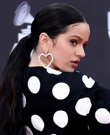 El look de Rosalía en los Latin Grammy 2019