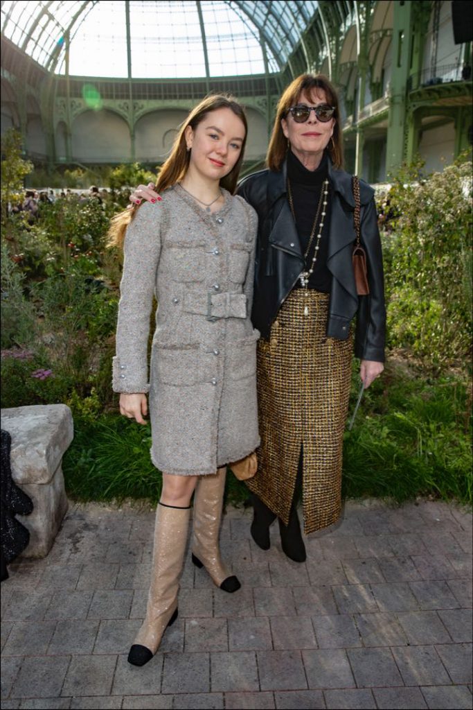 Carolina de Mónaco y su hija, Alexandra de Hannover, amigas de la casa Chanel.