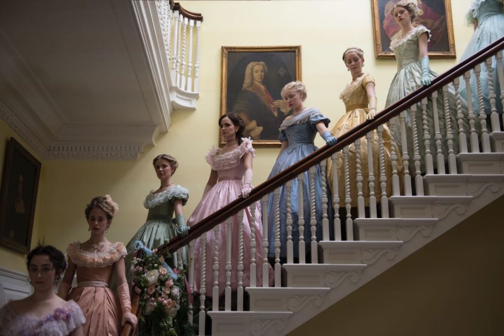 VESTUARIO CINE MUJERCITAS JACQUELINE DURRAN EMMA WATSON