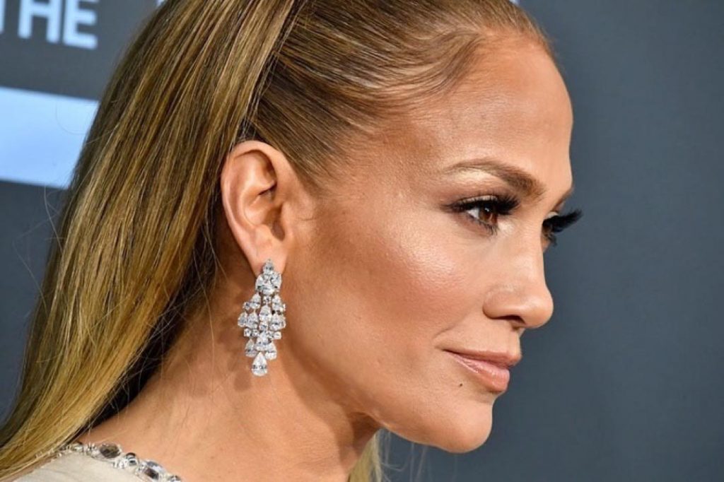 JENNIFER LOPEZ