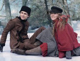 THIMOTHEE CHALAMET SAOIRSE RONAN MUJERCITAS CINE GRETA GERWIG