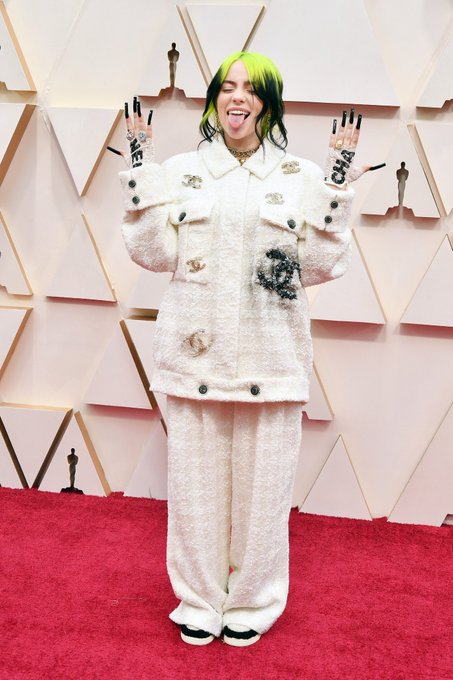 BILLIE EILISH CHANEL OSCARS