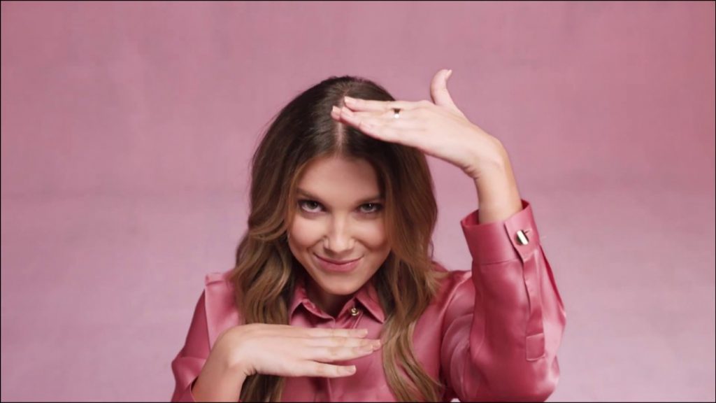 Millie Bobby Brown en una colaboración con Vogue para una nueva línea de lentes
