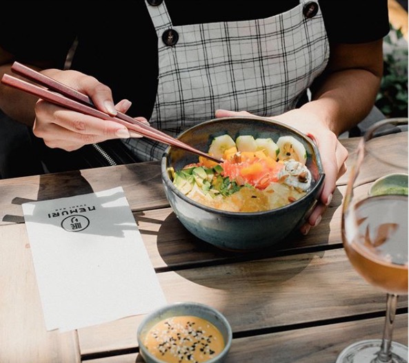 POKE NEMURI SUSHI