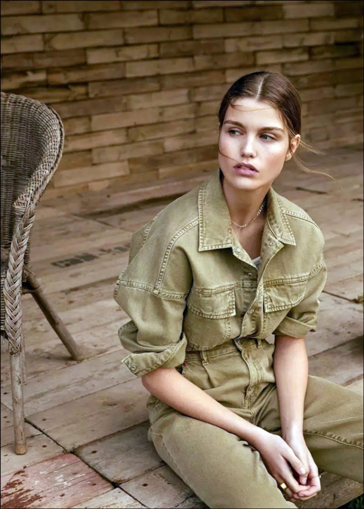 La modelo holandesa Luna Bijl posa para la campaña Primavera Verano 2020 de la marca española Mango.