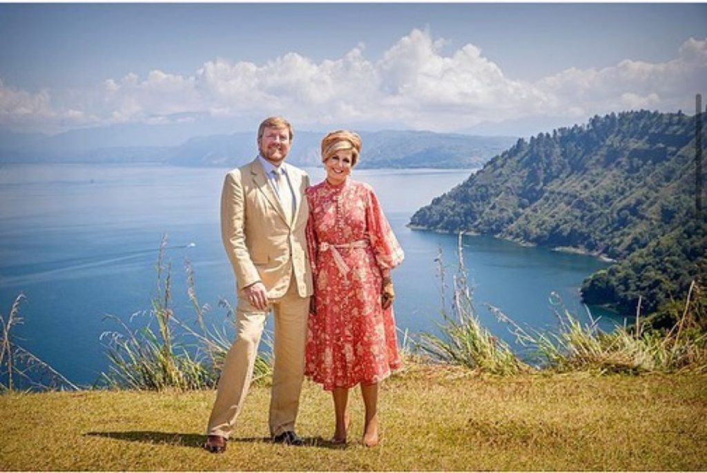 MAXIMA LOOKS INDONESIA