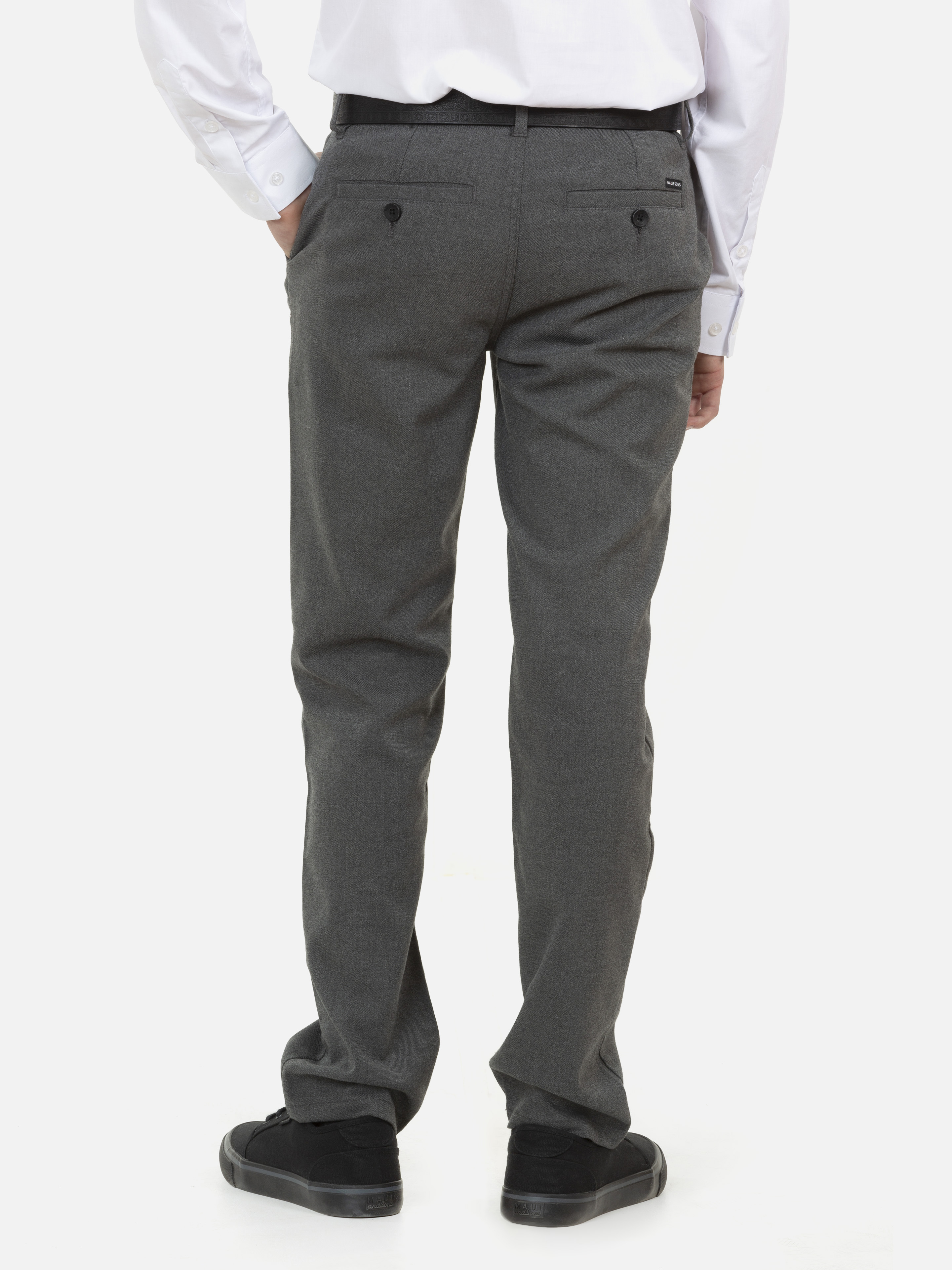 Ripley - PANTALON JUVENIL HOMBRE ESCOLAR 5N116-MC19 GRIS MAUI AND SONS
