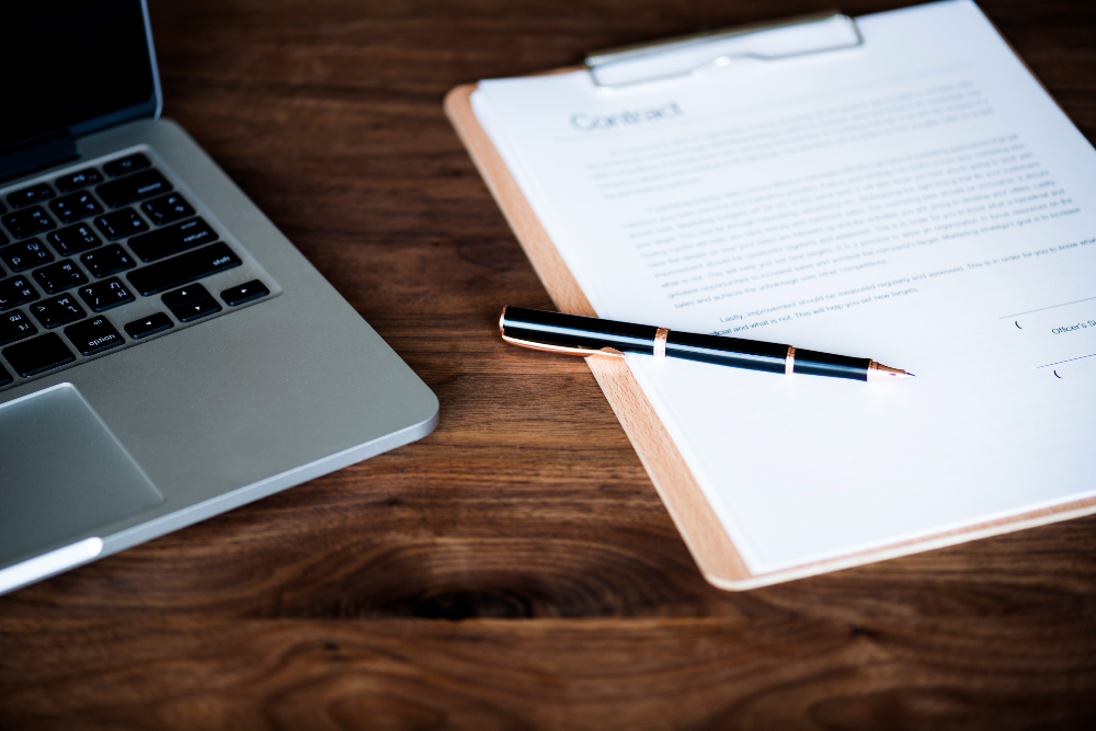 Serviços de Contratos