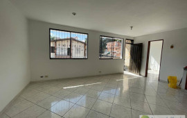 Arriendo de  Casa en Medellín - San Joaquín