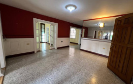 Arriendo de  Casa en Medellín - La Castellana