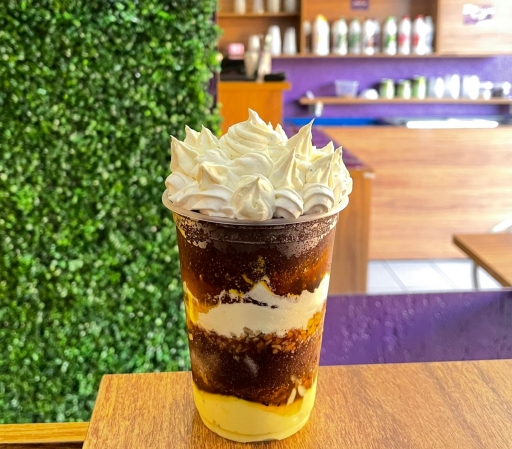 Açai Com Mousse  e Chantily 400ML