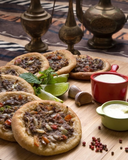 Caixa Esfihas C/4 Unidades - Promo das Esfihas Por R$ 24,00