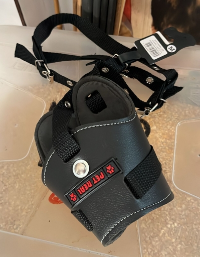 Focinheira Couro Regulável - Média