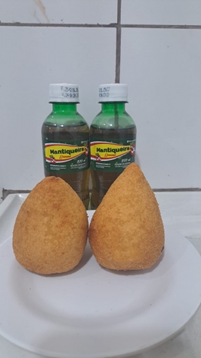 2X Salgadinhos Fritos + 2 Mantiqueiras Por R$16,99