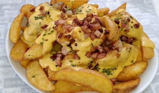 Batata Rústica C/ Cheddar e Bacon P
